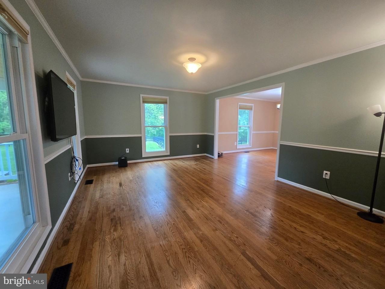 5712 John Barton Payne Rd - Photo 3 of 50