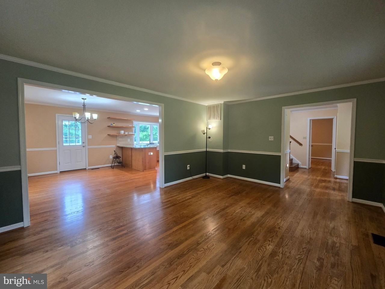 5712 John Barton Payne Rd - Photo 5 of 50