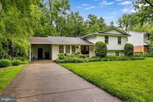 featured image of 8800 Higdon Dr
