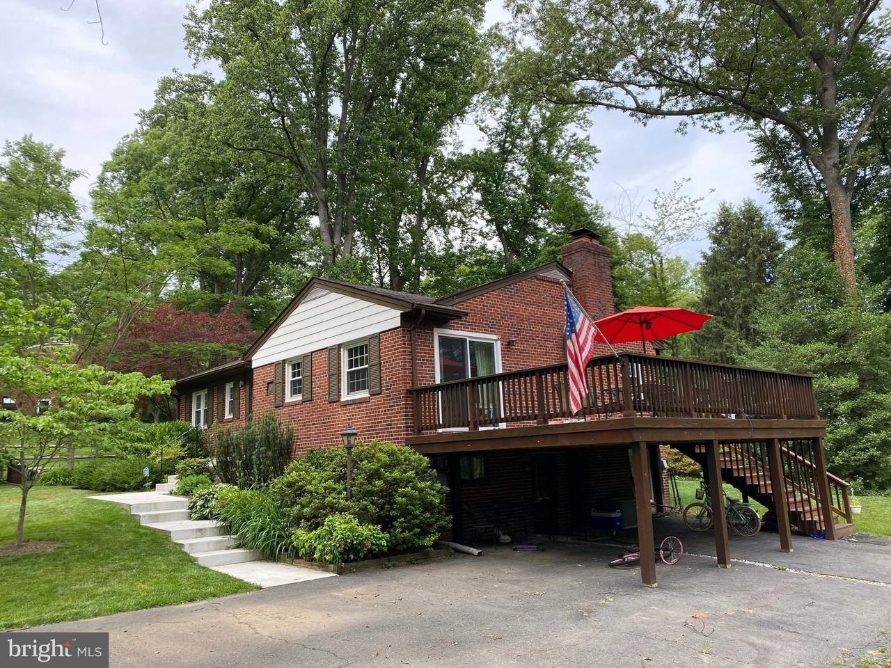 2839 Cedarest Rd - Photo 3 of 42