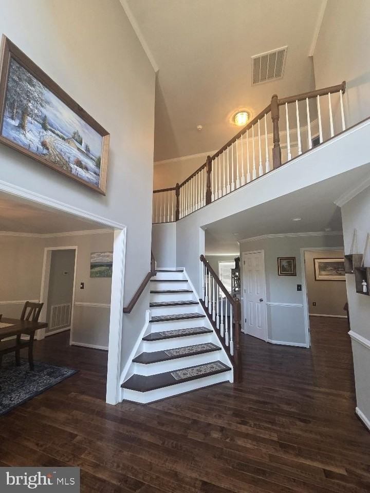 3630 Carolina Ct - Photo 4 of 40