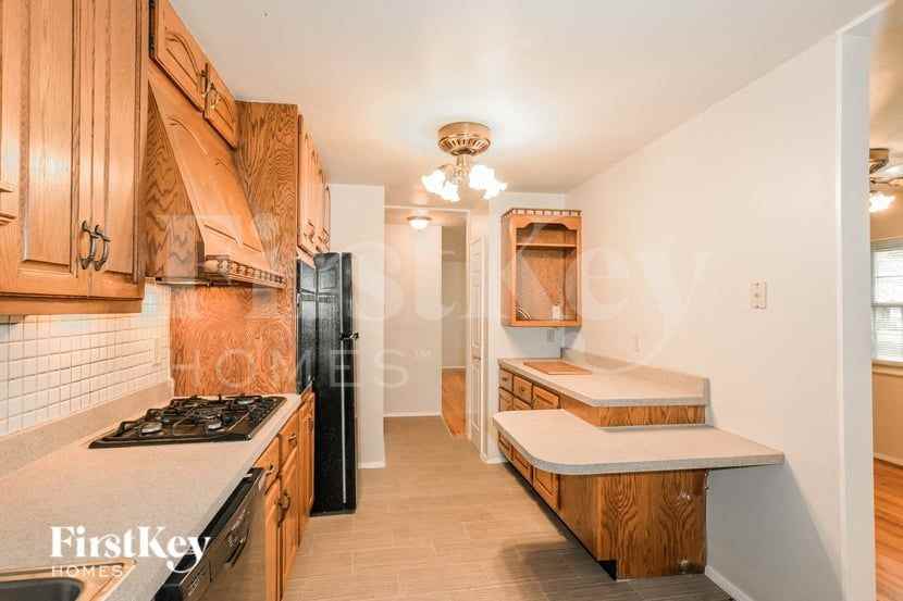 7 Santa Anita Ct - Photo 6 of 16