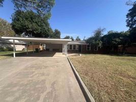 featured image of 4505 University Ave