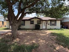 featured image of 1417 Covington St