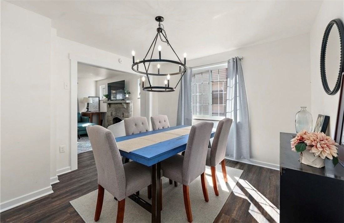 327 Chestnut St - Photo 3 of 9