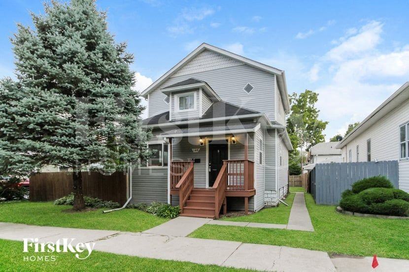 146 E 10th St - Photo 2 of 15