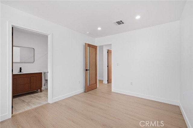 17150 Mayall St - Photo 5 of 8