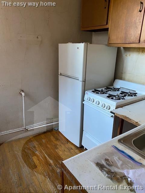 335A Harvard St #7 - Photo 2 of 5
