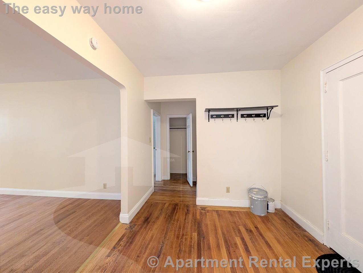 16 Ware St #B - Photo 7 of 20