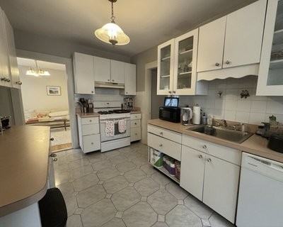 97 Heath St #1 - Photo 4 of 9