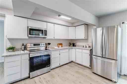 4803 S Findlay St - Photo 7 of 30