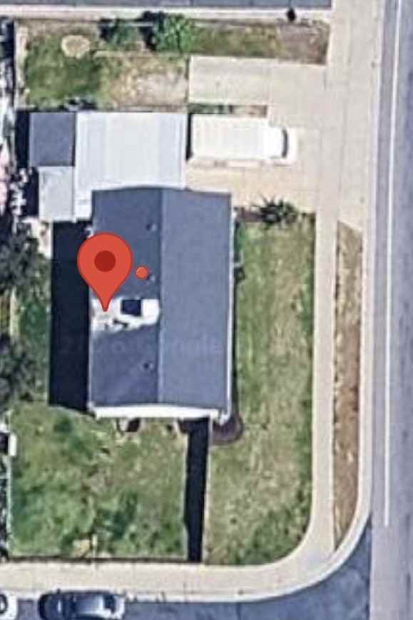 4633 Sw - Photo 2 of 34