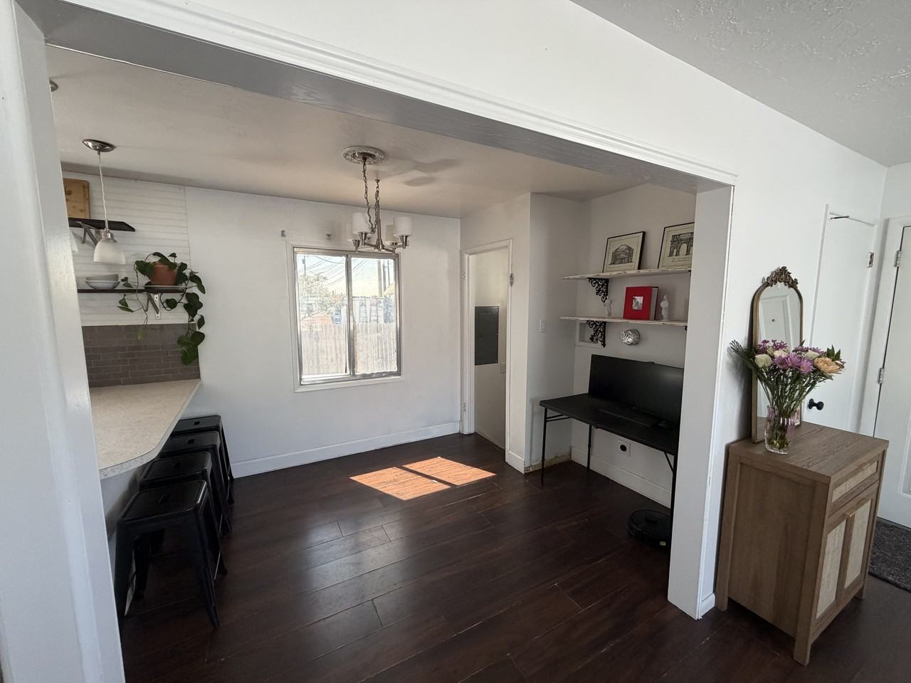 4633 Sw - Photo 6 of 34