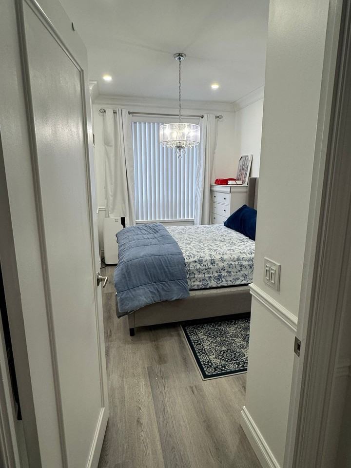 1200 The Esplanade North - Photo 3 of 11