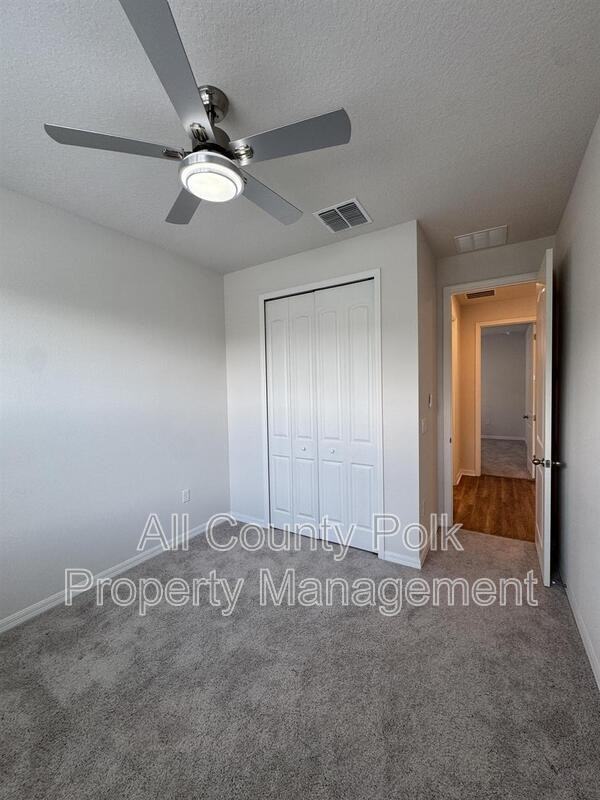 851 Folklore Ln - Photo 5 of 45