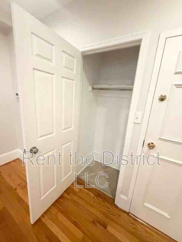 1511 22nd St Nw #33 - Photo 4 of 15