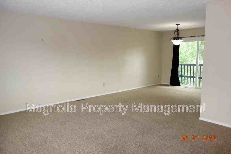 1185 Applewood Dr - Photo 4 of 16