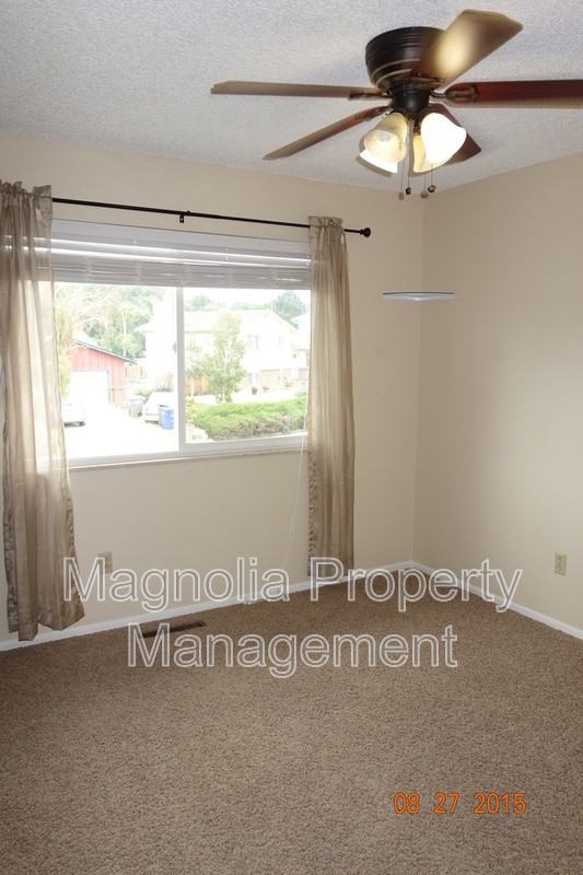 1185 Applewood Dr - Photo 6 of 16