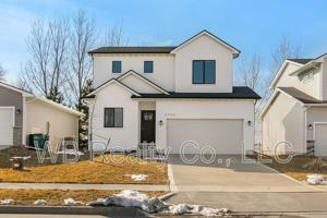 featured image of 4736 167th St