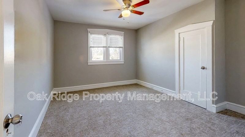 30 E 4th Ave - Photo 3 of 10