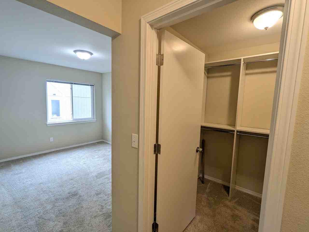 711 21st Ave #4 - Photo 4 of 14