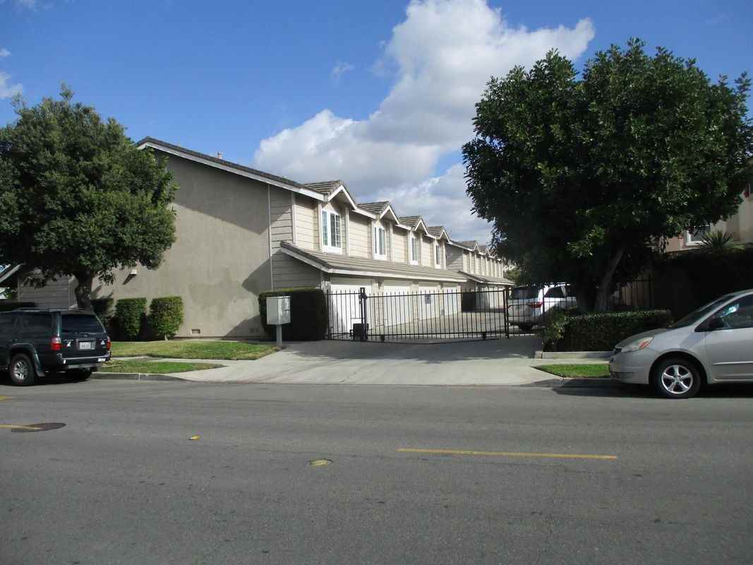 13388 Taft St ##8 - Photo 3 of 3