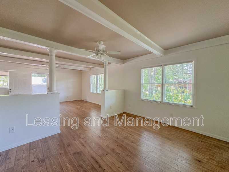1709 Mulmar St - Photo 2 of 23