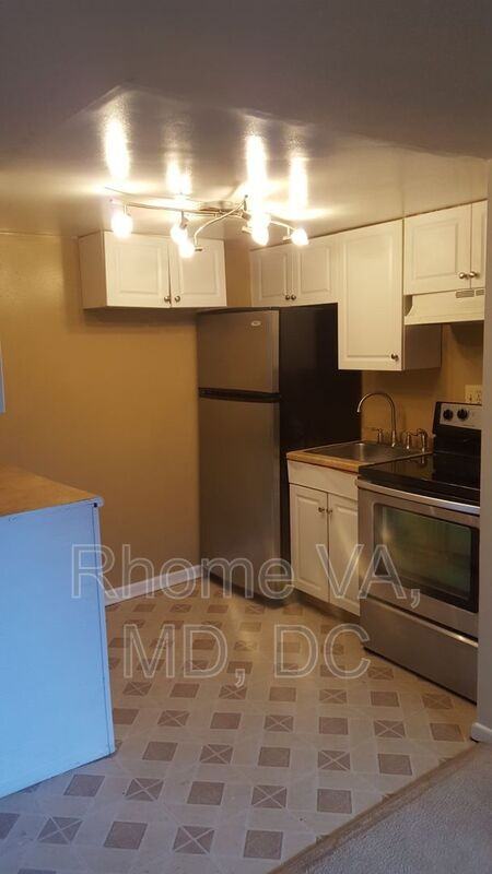 3210 S 28th St #103 - Photo 2 of 10