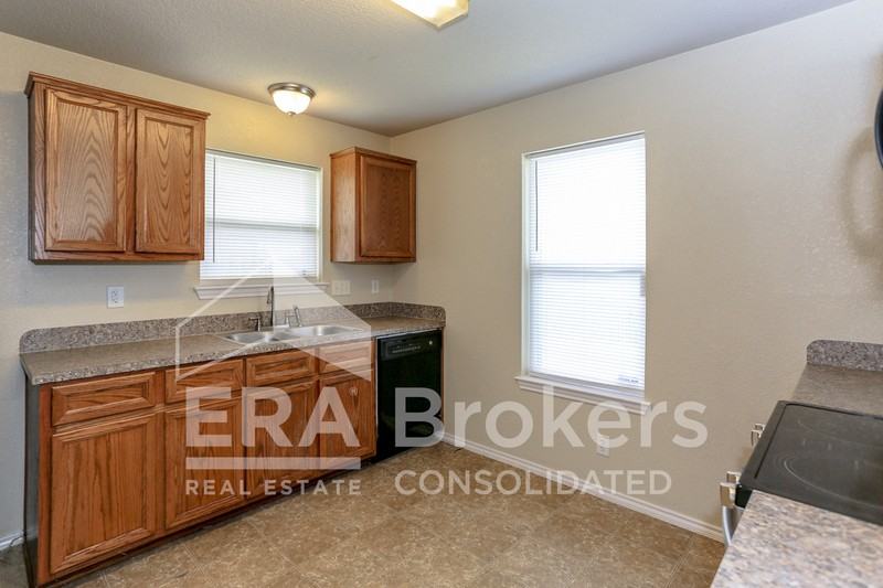 3509 Lorena Dr - Photo 6 of 16