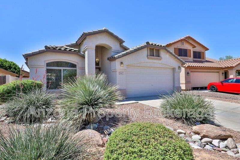 2441 W Gambit Trl - Photo 3 of 27