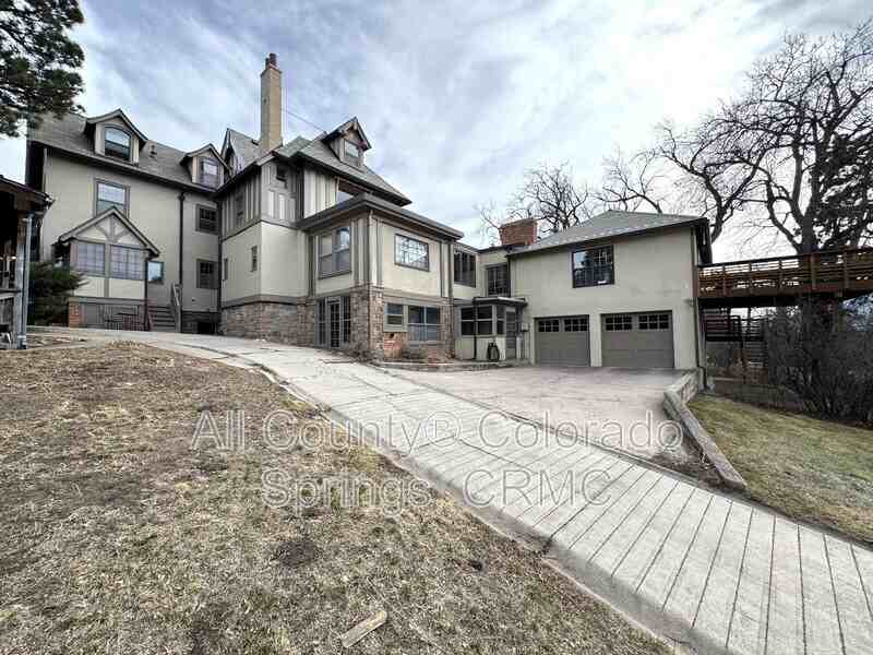 1238 Wood Ave #4 - Photo 6 of 22