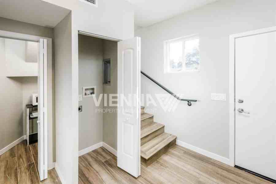 7437 Antelope Rd - Photo 3 of 34