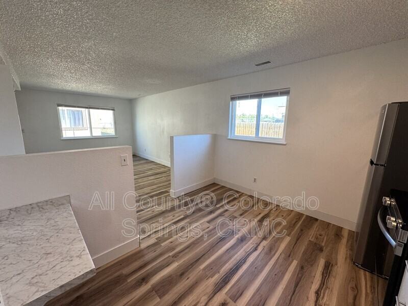 6676 Provincial Dr - Photo 4 of 13