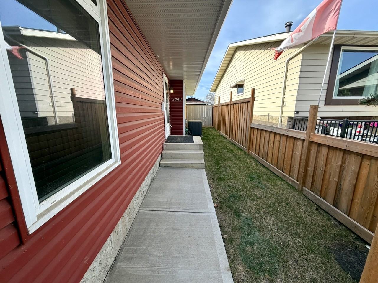 2340 138 Ave Nw - Photo 5 of 39