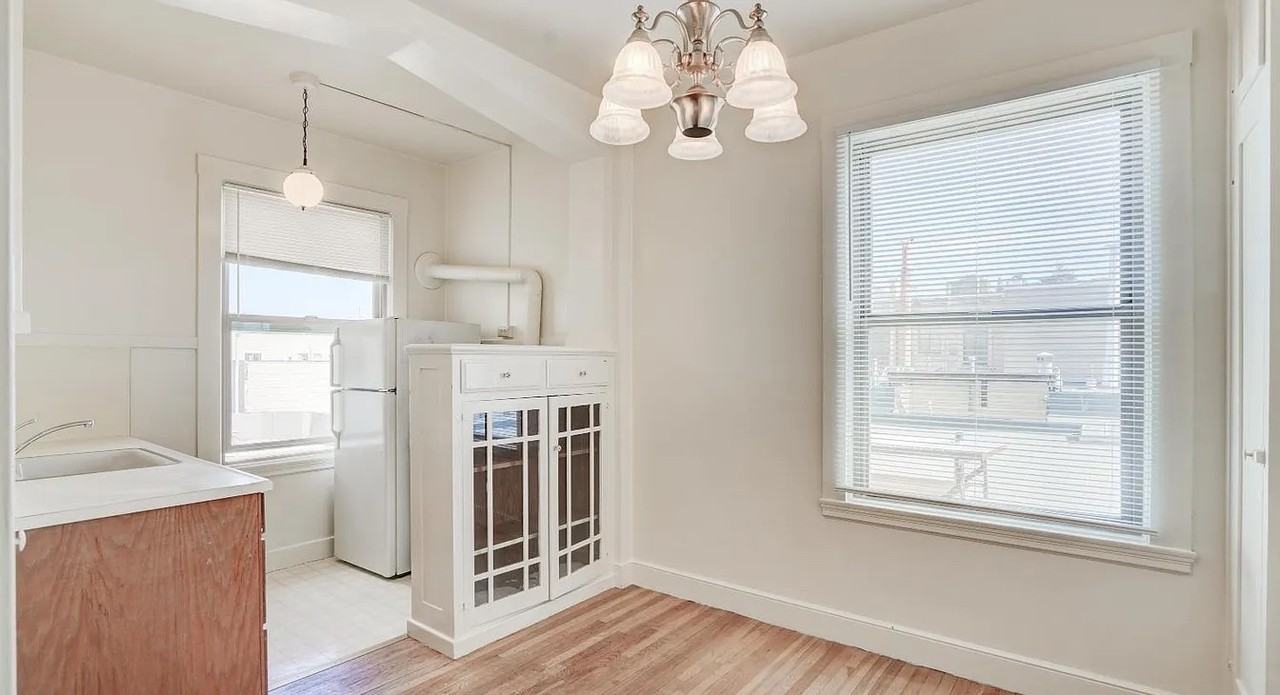 1734 Greenwich St #4 - Photo 3 of 11
