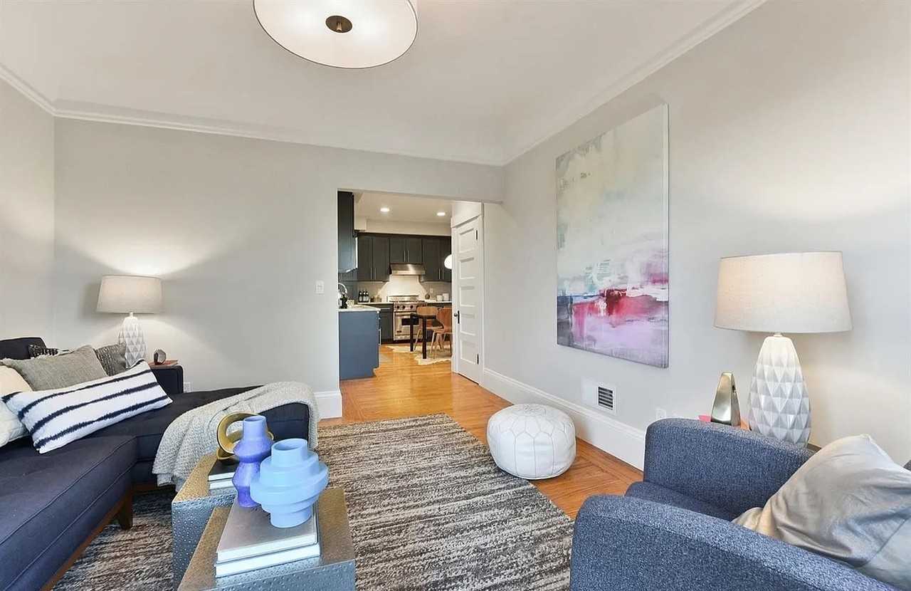 221 Noe St #7 - Photo 4 of 12