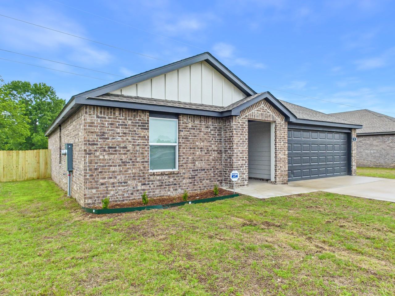3 Vineyard Dr - Photo 2 of 19