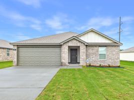 featured image of 17 Vineyard Dr