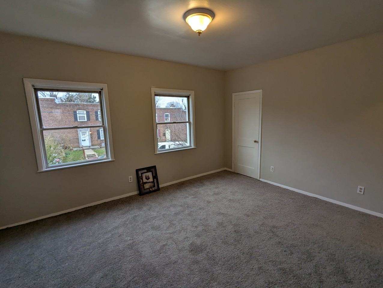 514 Arsan Ave - Photo 6 of 10