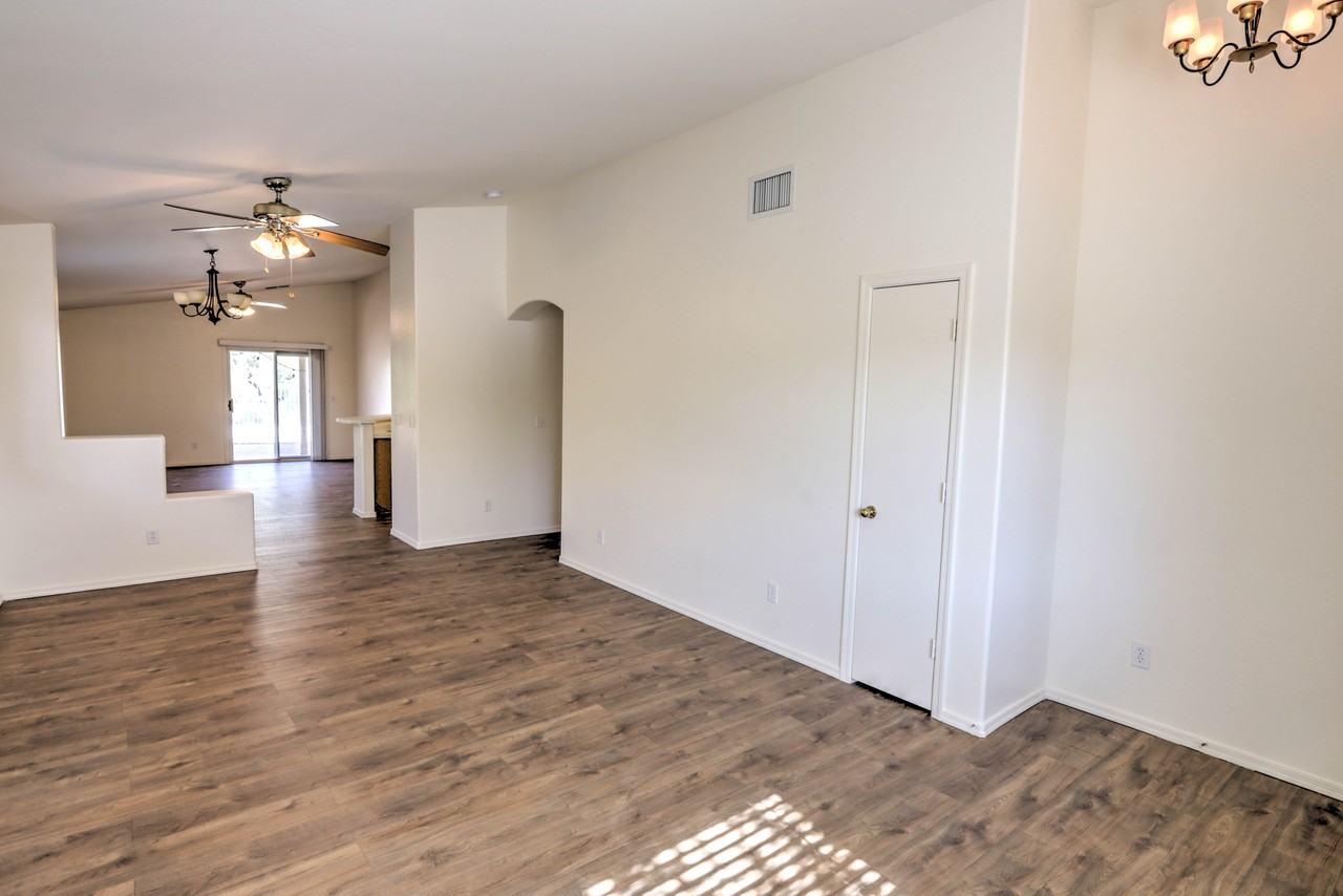10984 N Double Eagle Ct - Photo 6 of 29
