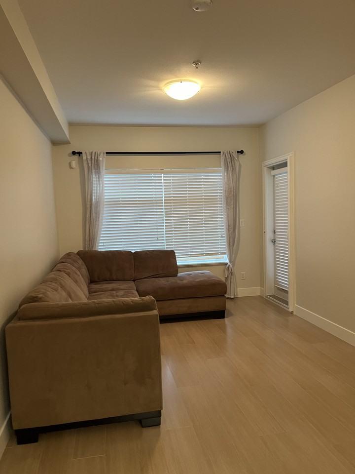 6585 195a St Null - Photo 5 of 23