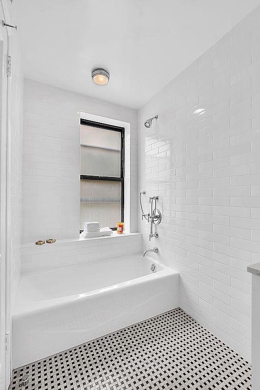 35 W 92nd St #2D - Photo 7 of 7