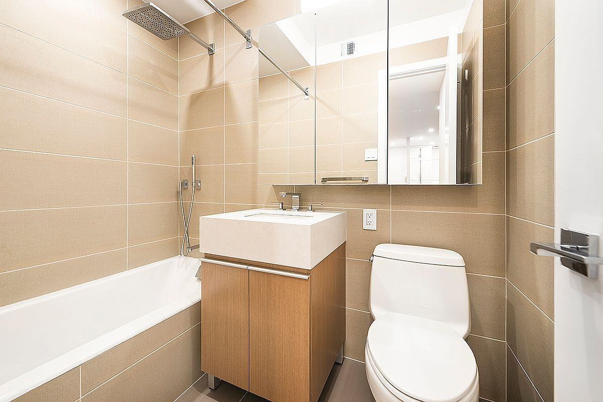 45 E 89th St #6C - Photo 6 of 7