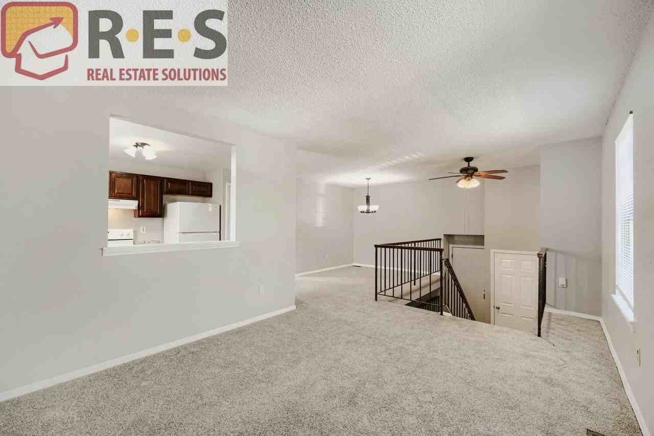 8460 Prairie Clover Way - Photo 7 of 18