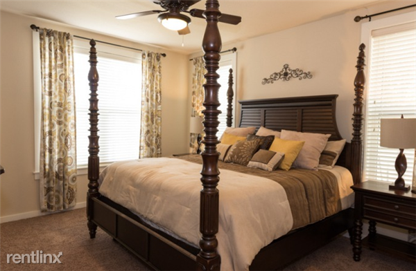 Babcock and Kyle Seal Pkwy - Photo 2 of 9