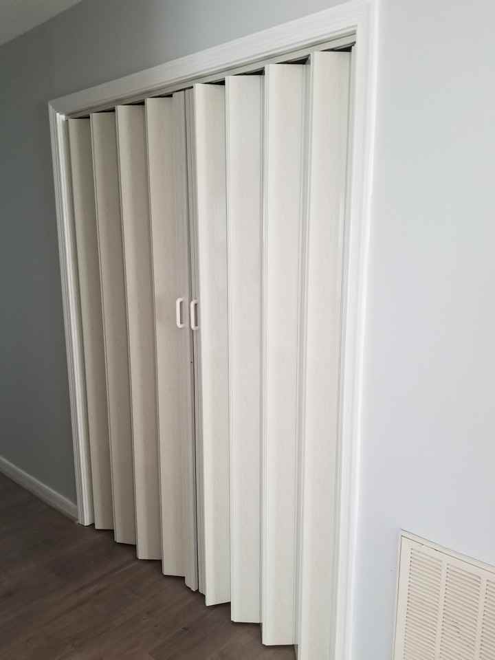 7417 Noble Ave - Photo 6 of 10