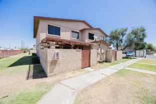 5040 N 40th Ave - Photo 1 of 1