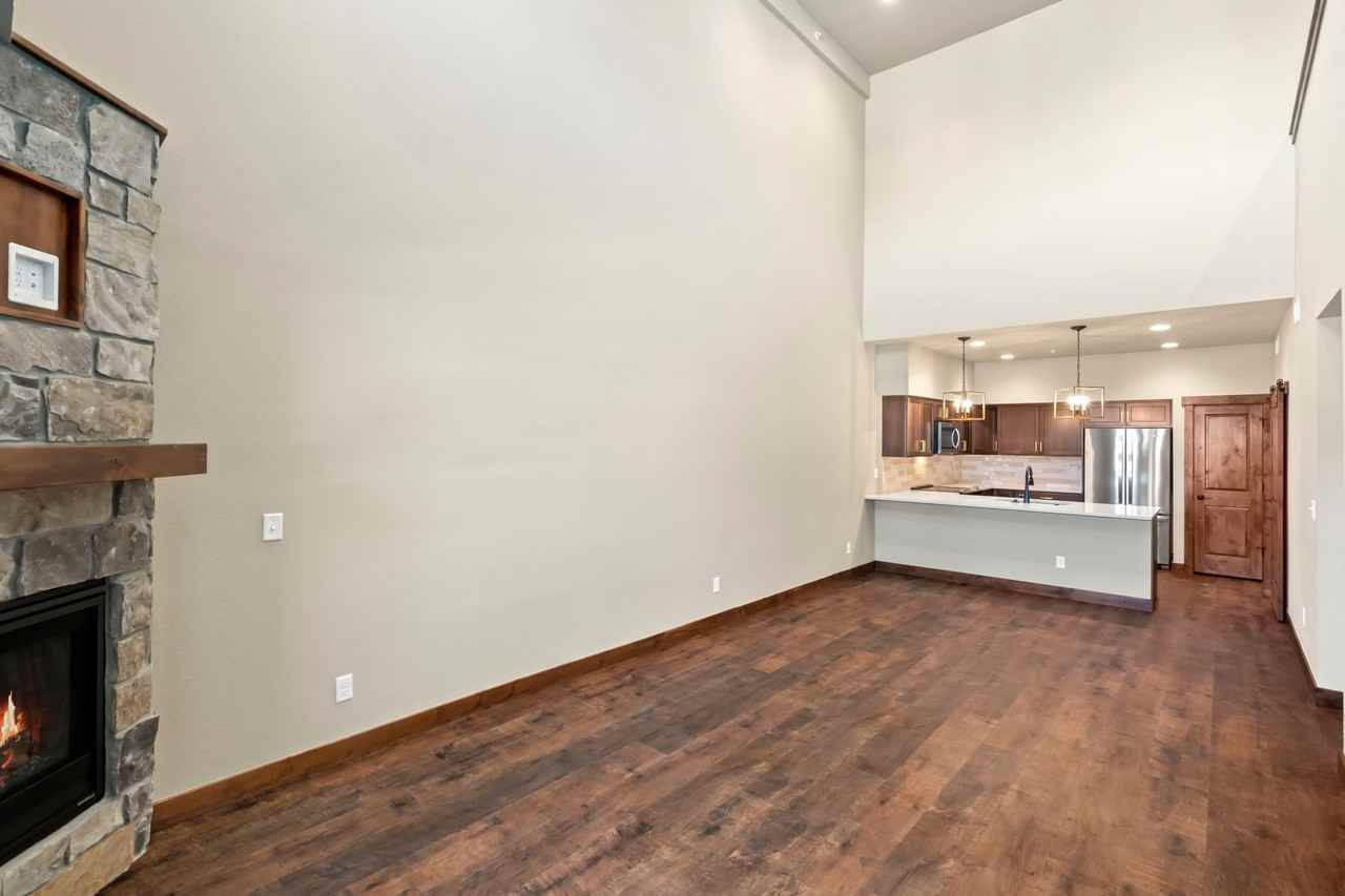 1618 Continental Peaks Cir - Photo 4 of 22
