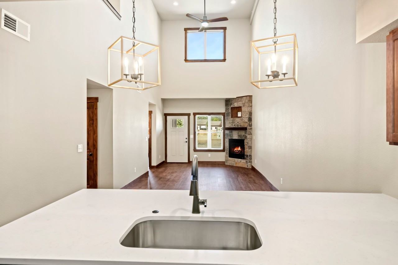 1618 Continental Peaks Cir - Photo 5 of 22