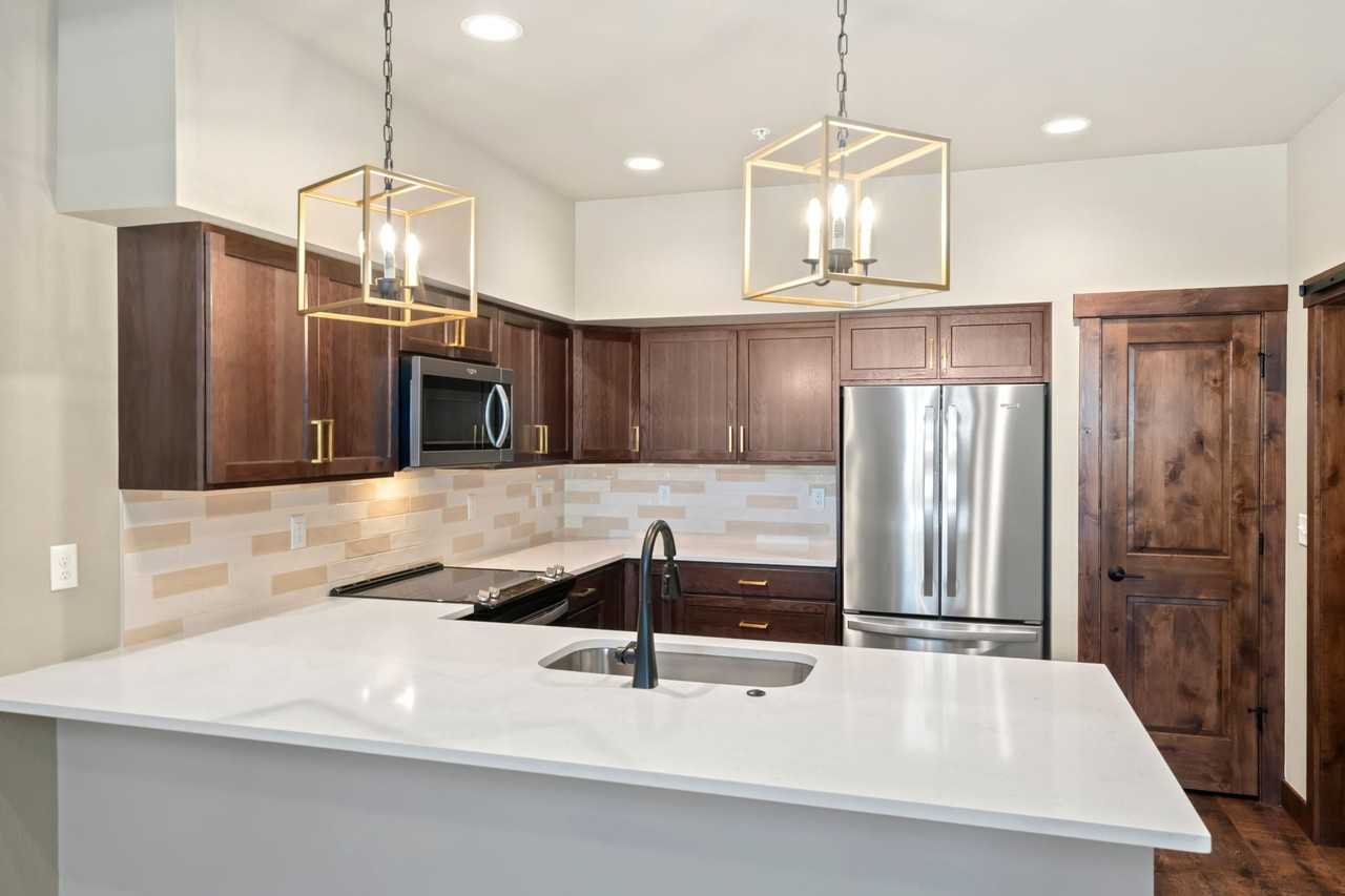 1618 Continental Peaks Cir - Photo 6 of 22